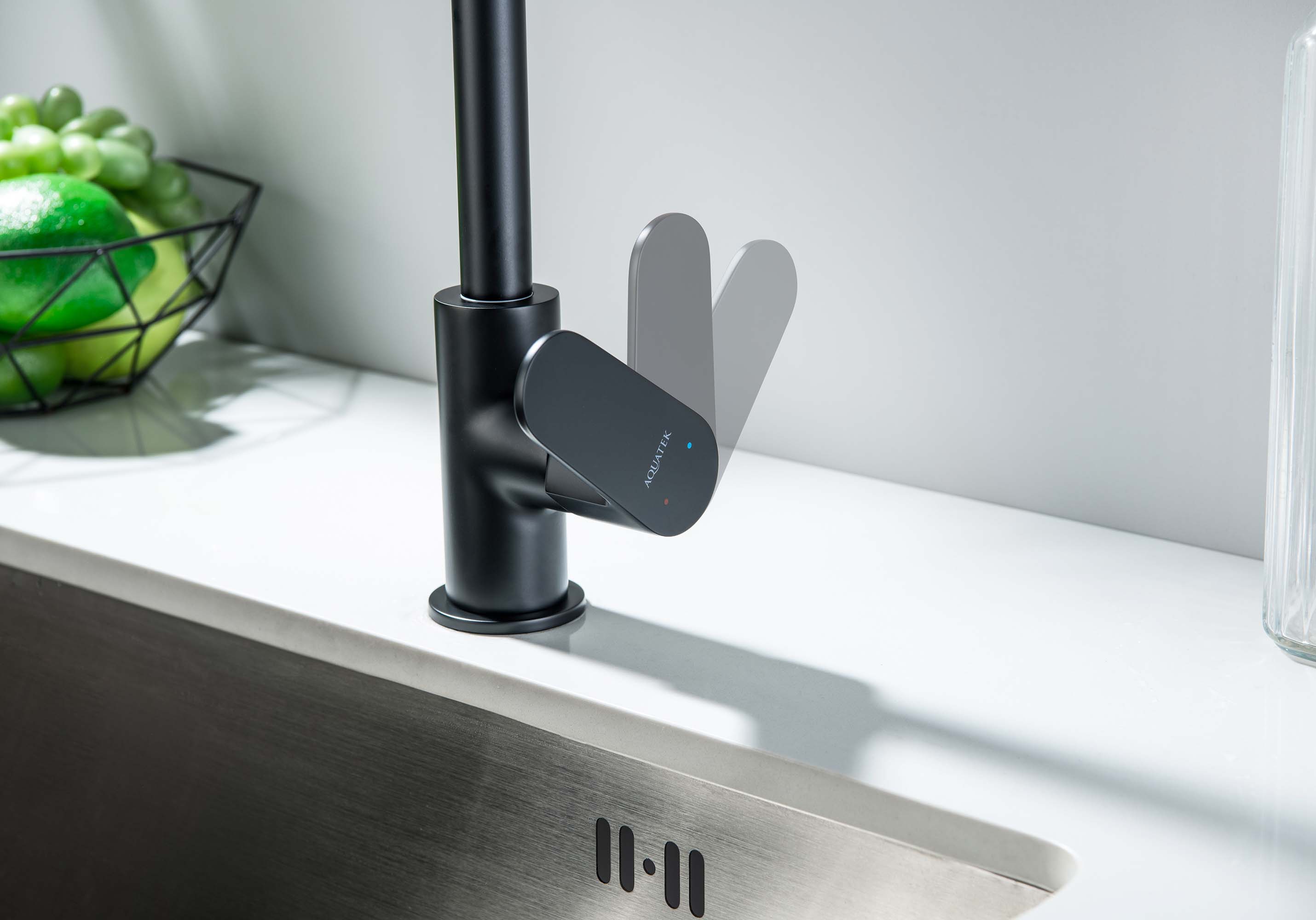 Смеситель для кухни AQUATEK, матовый черный AQ1282MB Оберон — фото 5